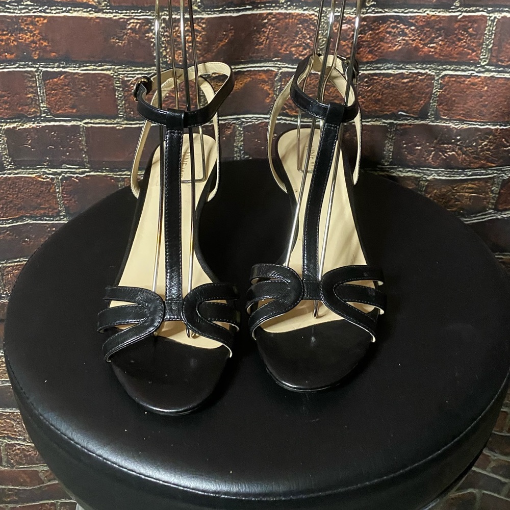 Nine West Black Kitten Heels Sz 8.5